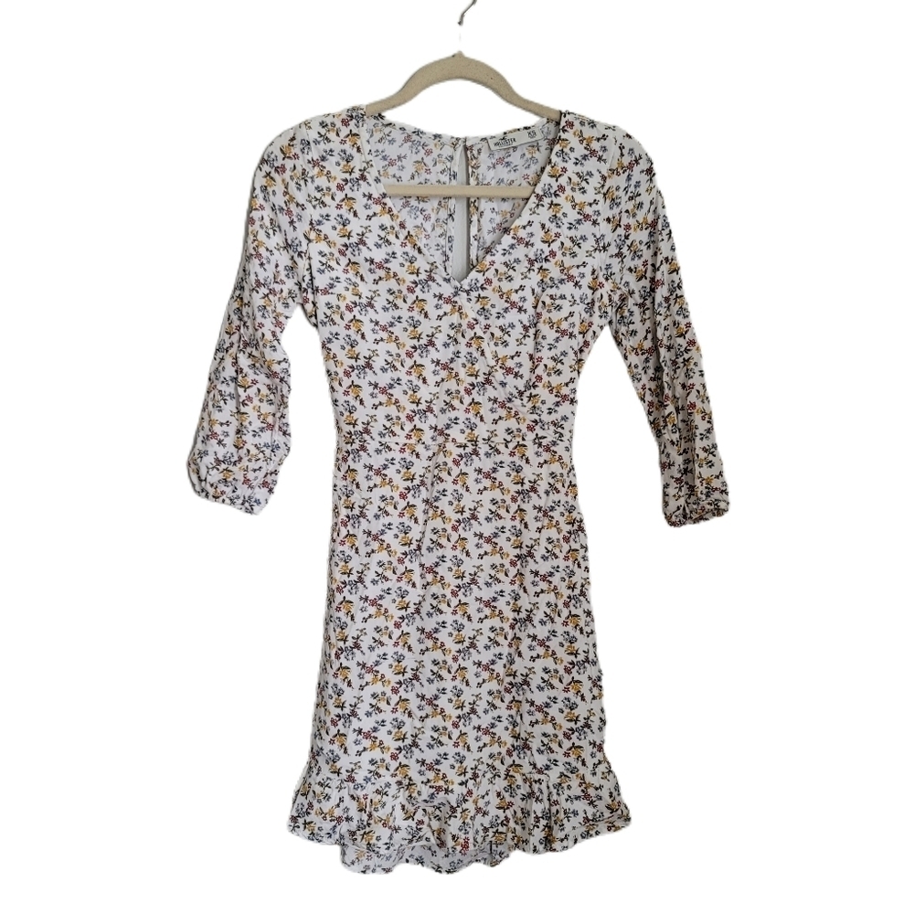 Hollister Dress XS White Floral Mini Open Back V-Neck